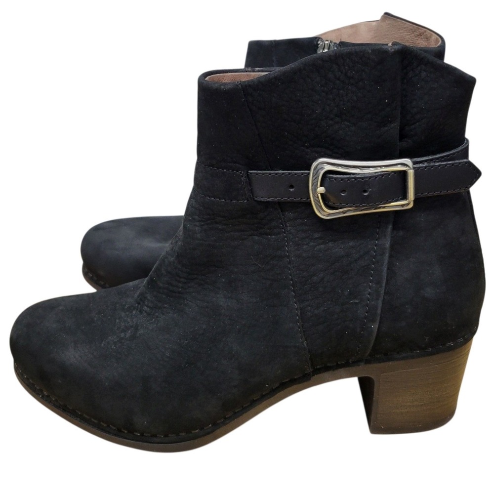 Dansko Hartly Black Nubuck Suede Buckle Detail Zip Block Heel Sz39
 H319